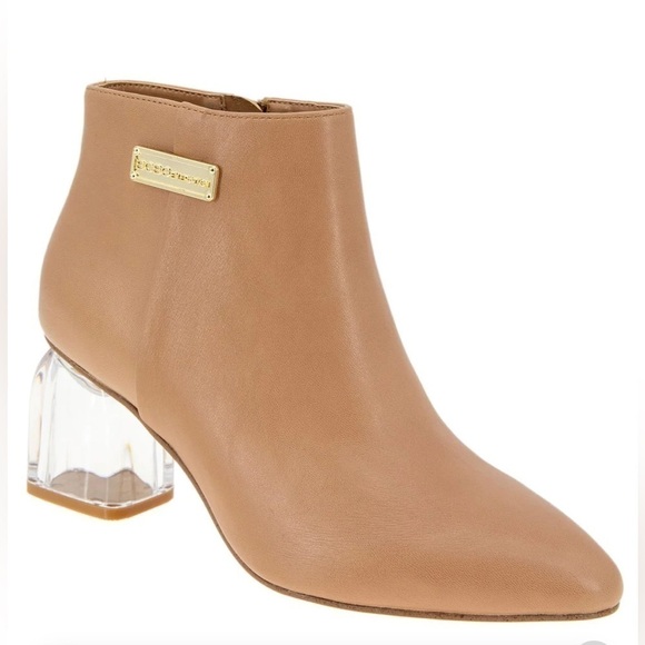 BCBGENERATION AXTON ANKLE BOOTIES TAN BLOCK HEEL PADDED MEMORY FOAM 5… - Picture 2 of 6